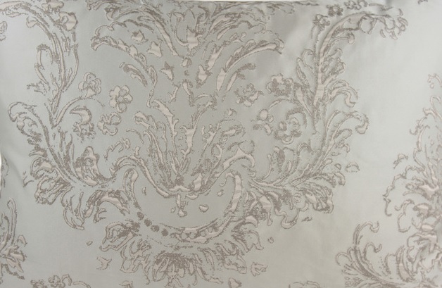 Meterstoff PLAZA silber grau Ranken Ornamente elegant Steen Design La Cassetta